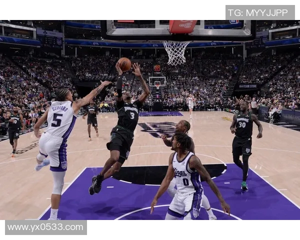 雄鹿连胜终结，黄蜂震撼登场——背后隐藏的战术博弈