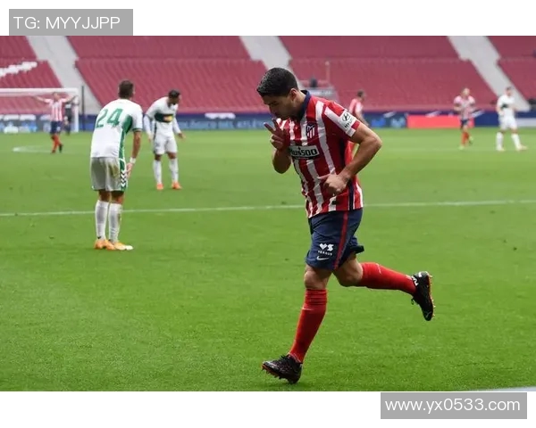 马竞官方宣布续约苏亚雷斯,球迷送上热烈祝福